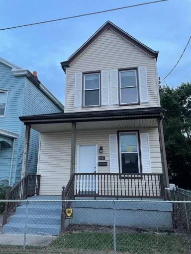 Main picture of 1647 Cooper St