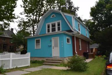 Main picture of 254 S Gill St
