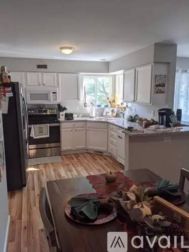 Main picture of 1720 32nd St