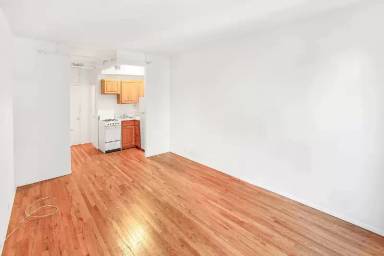 Main picture of 311 85th St