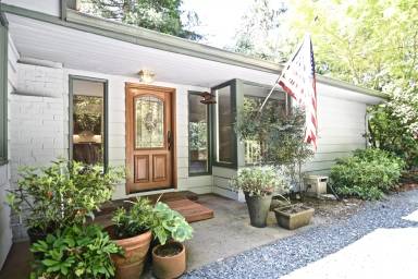 Main picture of 18500 40th Pl NE