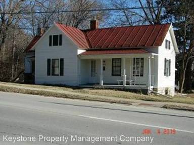 Main picture of 802 N Dodge St