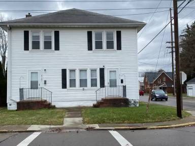 Main picture of 619 1/2 Allen Ave