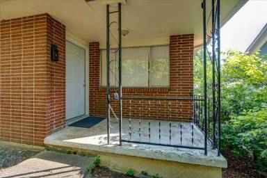 Main picture of 929 Fort Wood St