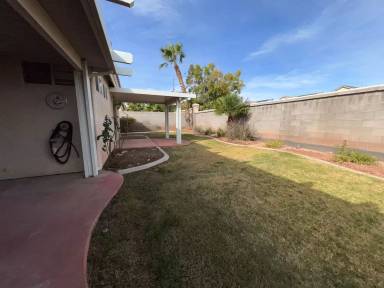 Main picture of 7916 Thorne Pine Ave