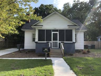 Main picture of 131 Locust Ave