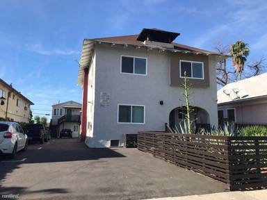 Main picture of 2221 Griffin Ave