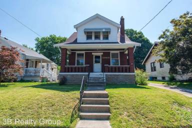 Main picture of 3954 Delmar Ave
