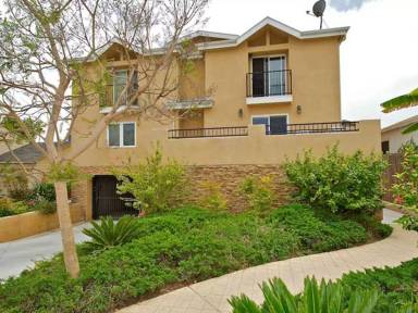 Main picture of 3111 Keats St