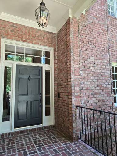 Main picture of 102 Eyemouth Ct