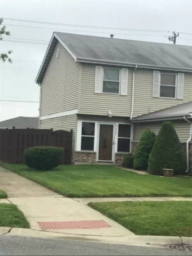 Main picture of 2647 E Martha Pl