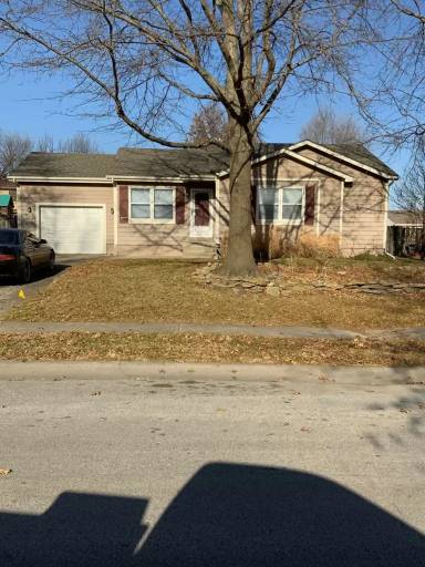 Main picture of 33372 W 88th Ter