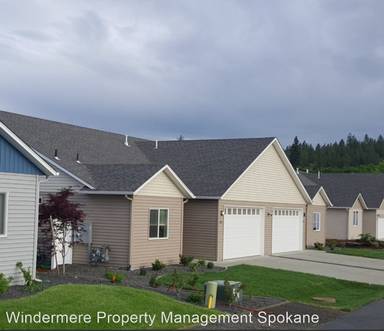 Main picture of 4419 E Buckeye Ave
