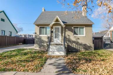 Main picture of 257 N Quince St