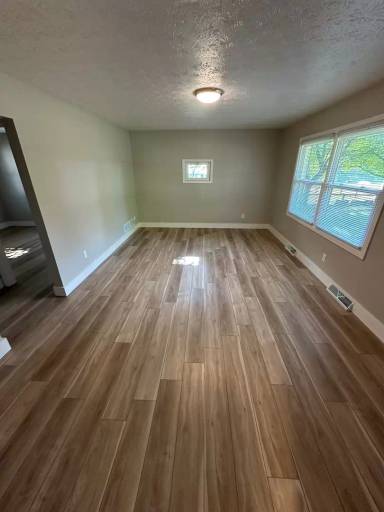 Main picture of 1051 Camelia St NW