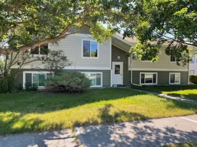 Main picture of 310 N 9th Ave