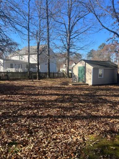 Main picture of 7413 Cross Point Ln