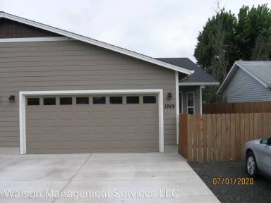 Main picture of 1849 17th Ave SE