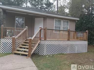 Main picture of 6082 W Clay St