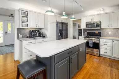 Main picture of 2104 Misty Mountain Ct
