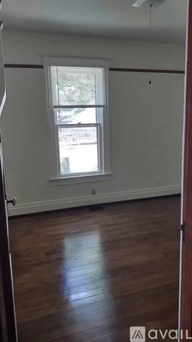 Main picture of 117 SW 4th St