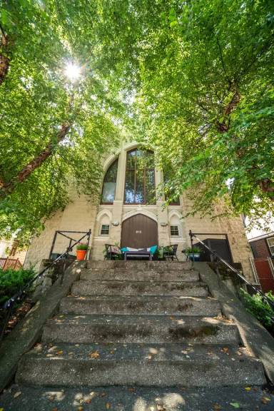 Main picture of 922 Liberty St