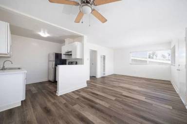Main picture of 4280 Schoolridge Ln