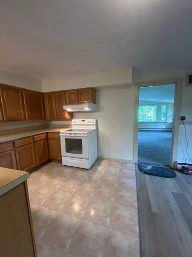 Main picture of 5683 Creekview Rd