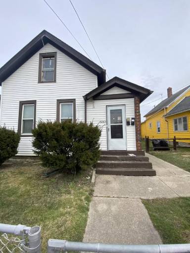 Main picture of 3263 W 50th St