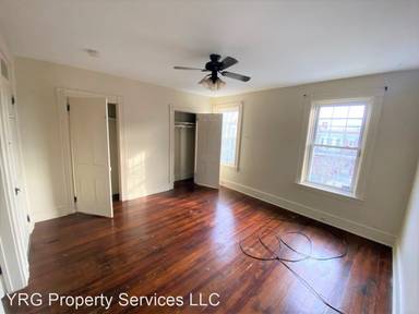 Main picture of 582 N Plum St