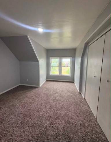 Main picture of 668 Pingree St