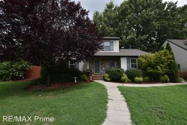 Main picture of 103 Pollard Dr