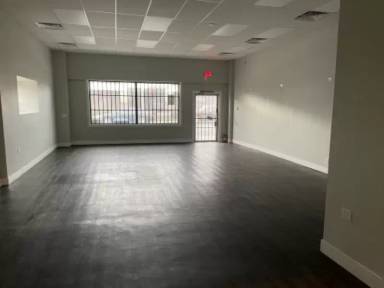 Main picture of 311 Oak St