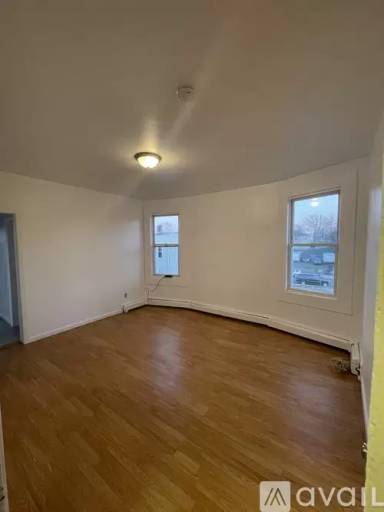 Main picture of 7-9 Ferdinand St