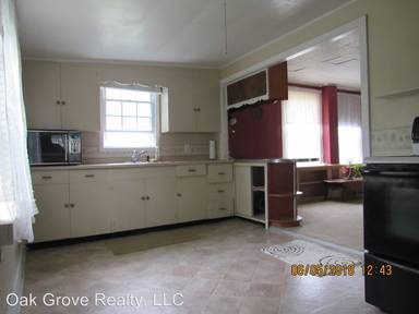 Main picture of 1002 Church St