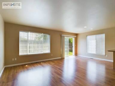 Main picture of 337 Magdalene Way