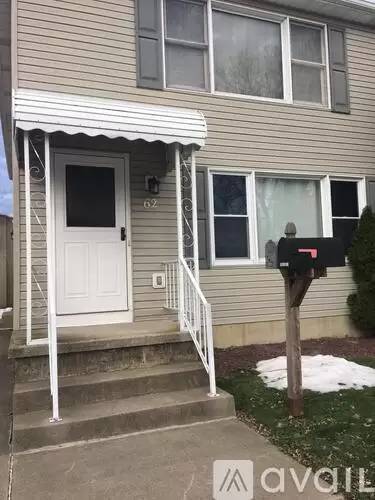 Main picture of 62 Firestone St