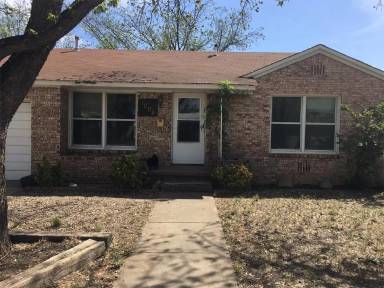 Main picture of 1004 NW 7th St