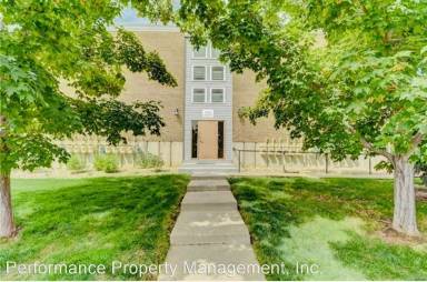 Main picture of 1606 Cottonwood Dr