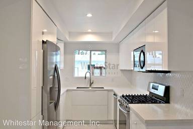 Main picture of 73315 Royal Palm Dr