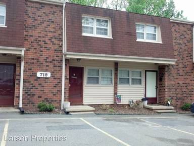 Main picture of 718 Shawnee Dr