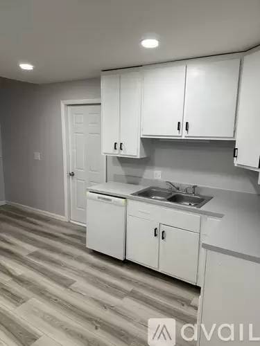Main picture of 129 Fairview Ave