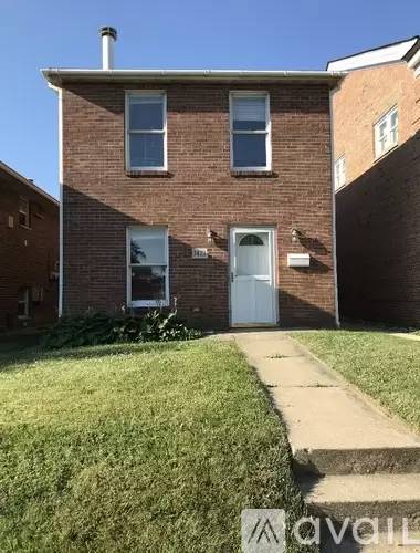 Main picture of 1421 King Ave