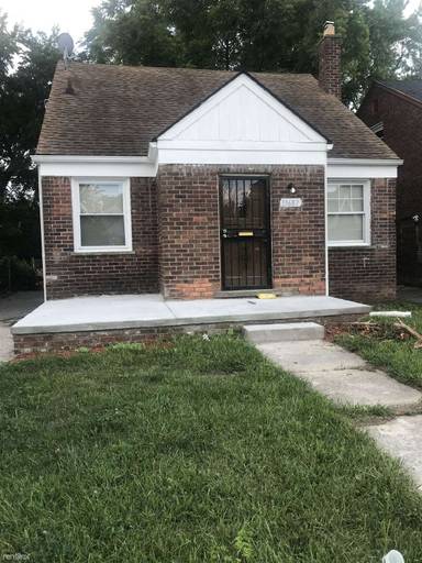 Main picture of 13687 Thornton St