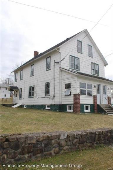 Main picture of 410 Messinger St