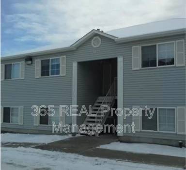 Main picture of 3625 Centennial Circle - Unit 3