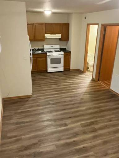 Main picture of 409 State St