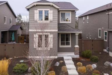 Main picture of 2860 SW Yew Park Ln
