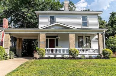 Main picture of 2219 Thornton Ct