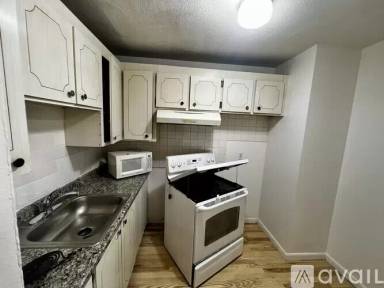 Main picture of 30 Fremont St